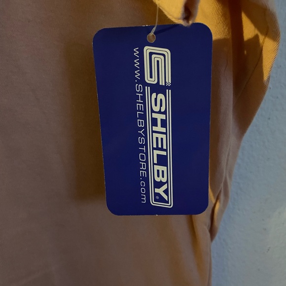 NEW!! Woman’s Shirt. - Picture 6 of 6